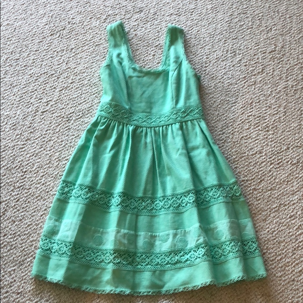 Jessica Simpson dress size 6